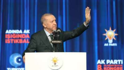 AK Parti 8. Olağan Büyük Kongresi gerçekleştirildi: Erdoğan yeniden genel başkan seçildi