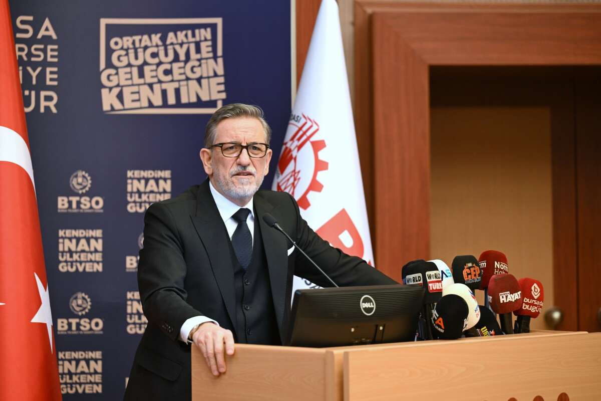 İbrahim Burkay: Dövizle borçlanmada kısıtlamalar kaldırılmalı