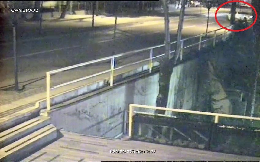 Bursa'da bir sürücü, ara yoldan
