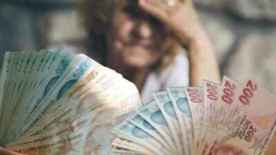 16.5 milyon emekliyi ilgilendiren bayram