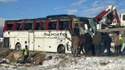 Yine otobüs yine facia…1 ölü, 25 yaralı…