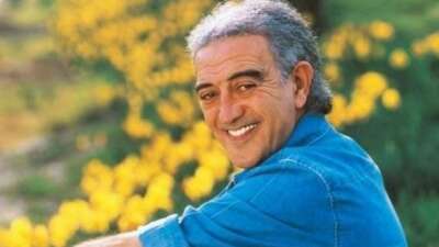 Sanat Dünyasını yıkan haber; Edip Akbayram hayatını kaybetti