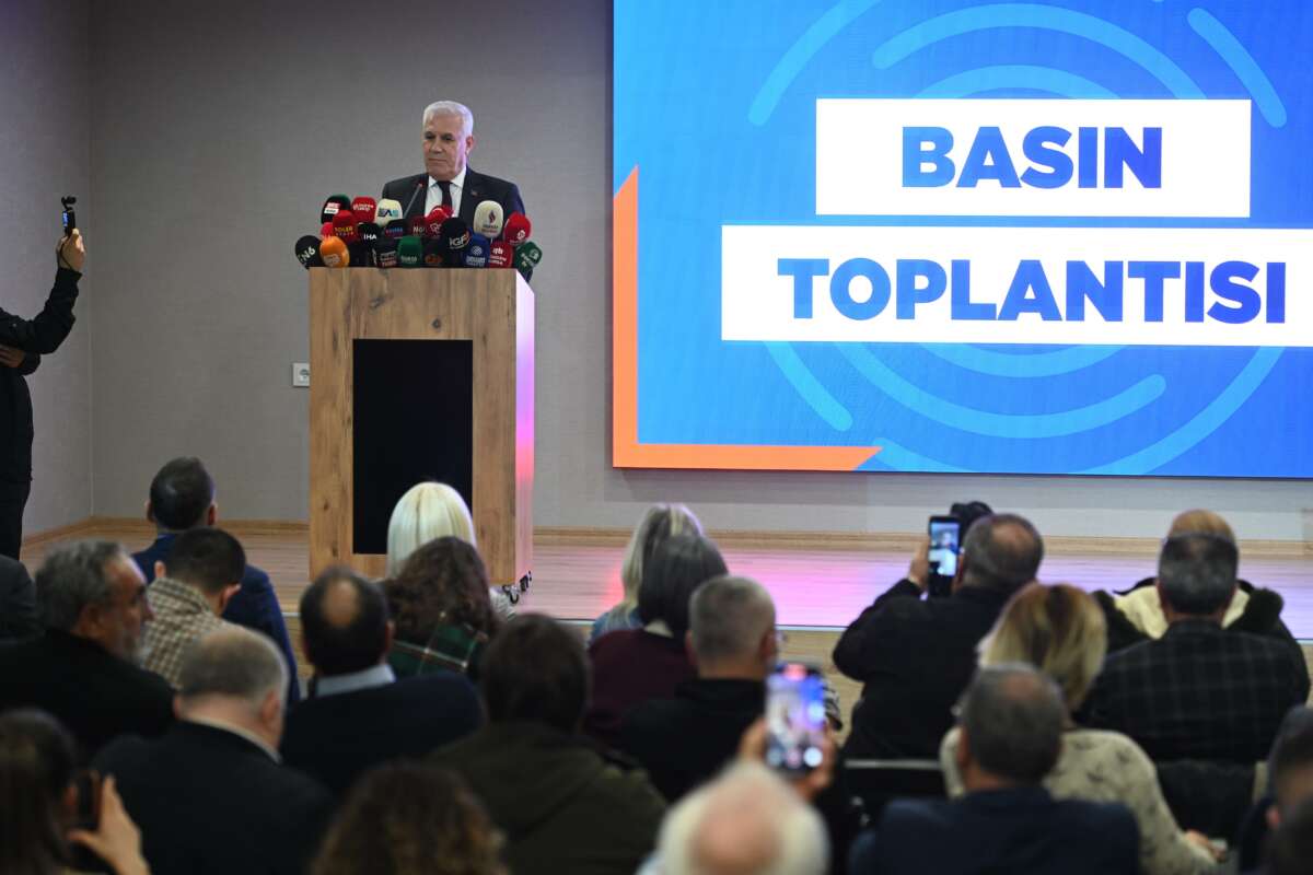 Bursa Büyükşehir Belediye Başkanı Mustafa