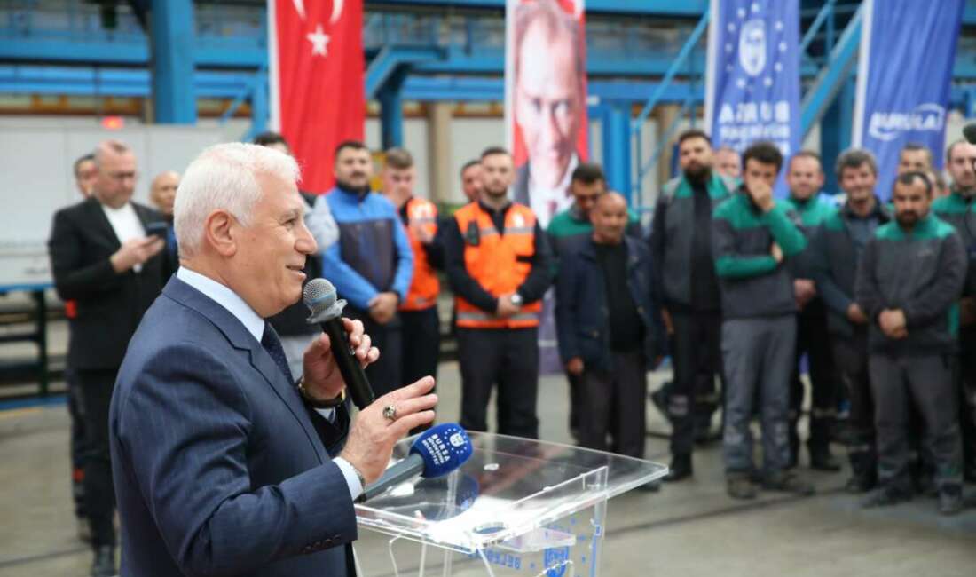 Başkan Bozbey’den bayramda çalışan ekiplere ziyaret Bursa Büyükşehir Belediye Başkanı Mustafa
