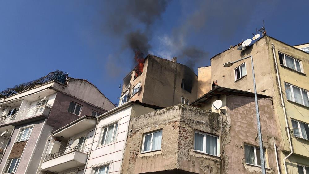 Bursa'nın Gemlik ilçesinde elektrik kontağından