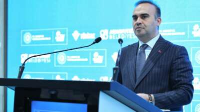 Bakan Kacır: “Teknoloji üreten, güçlü Türkiye’yi inşa ettik”