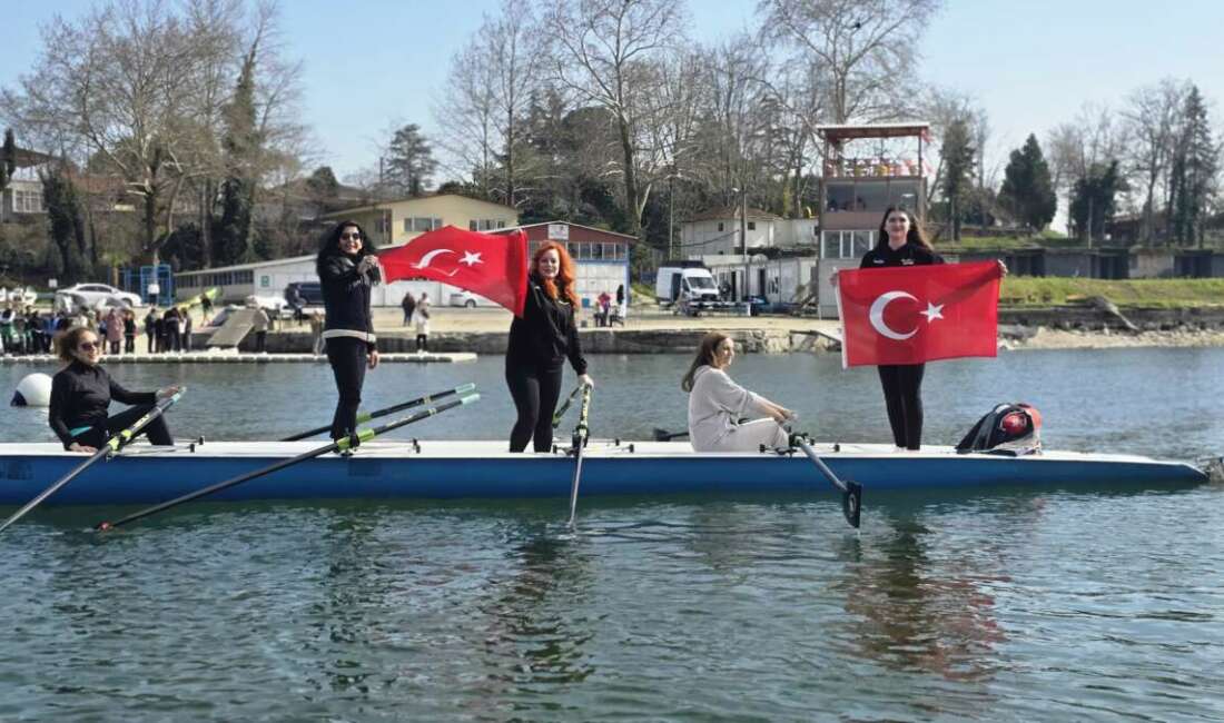 Kocaeli'de düzenlenen etkinlikte kadın