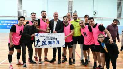 Karacabey Belediyesi’nin Futsal Turnuvası’nda heyecan sona erdi