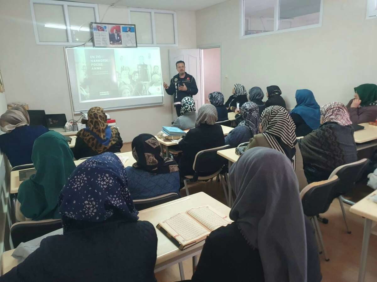 Bursa’da 5 bin 233 kişiye narko eğitim