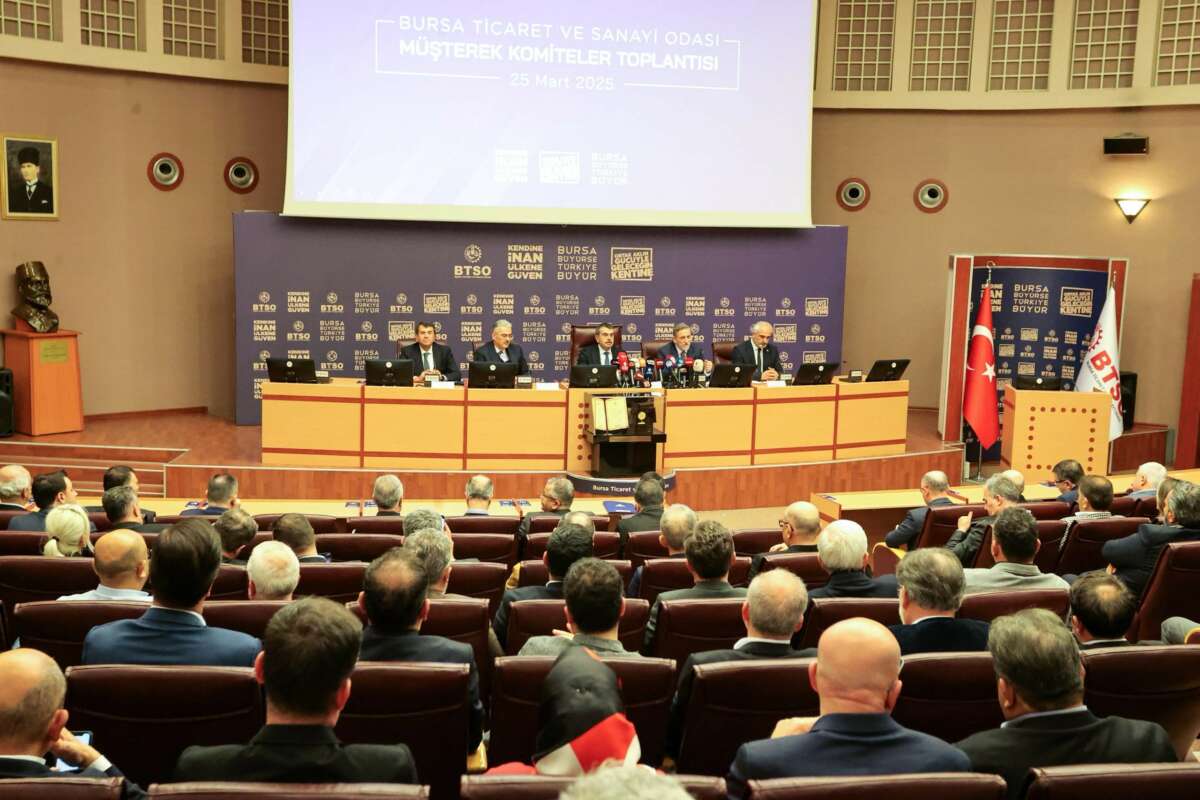 Bakan Tekin: “Kim ne derse desin, Türkiye için meslek ve sivil toplum örgütleriyle protokol yapacağız”