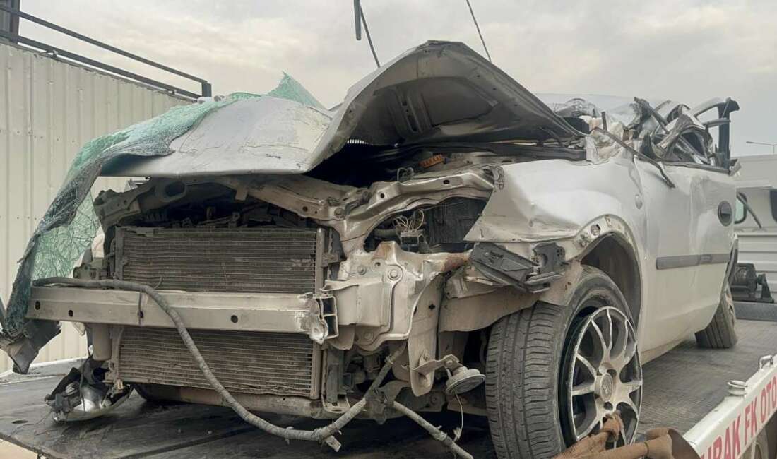 Bursa’da kontrolden çıkan otomobil