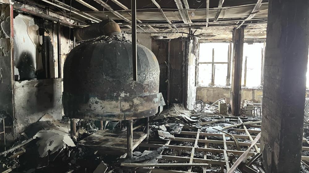 Uludağ’da yangın çıkan otel adeta savaş alanına döndü Bursa Uludağ'daki otel yangınından