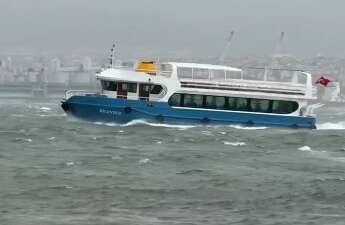 Denizde korku dolu anlar