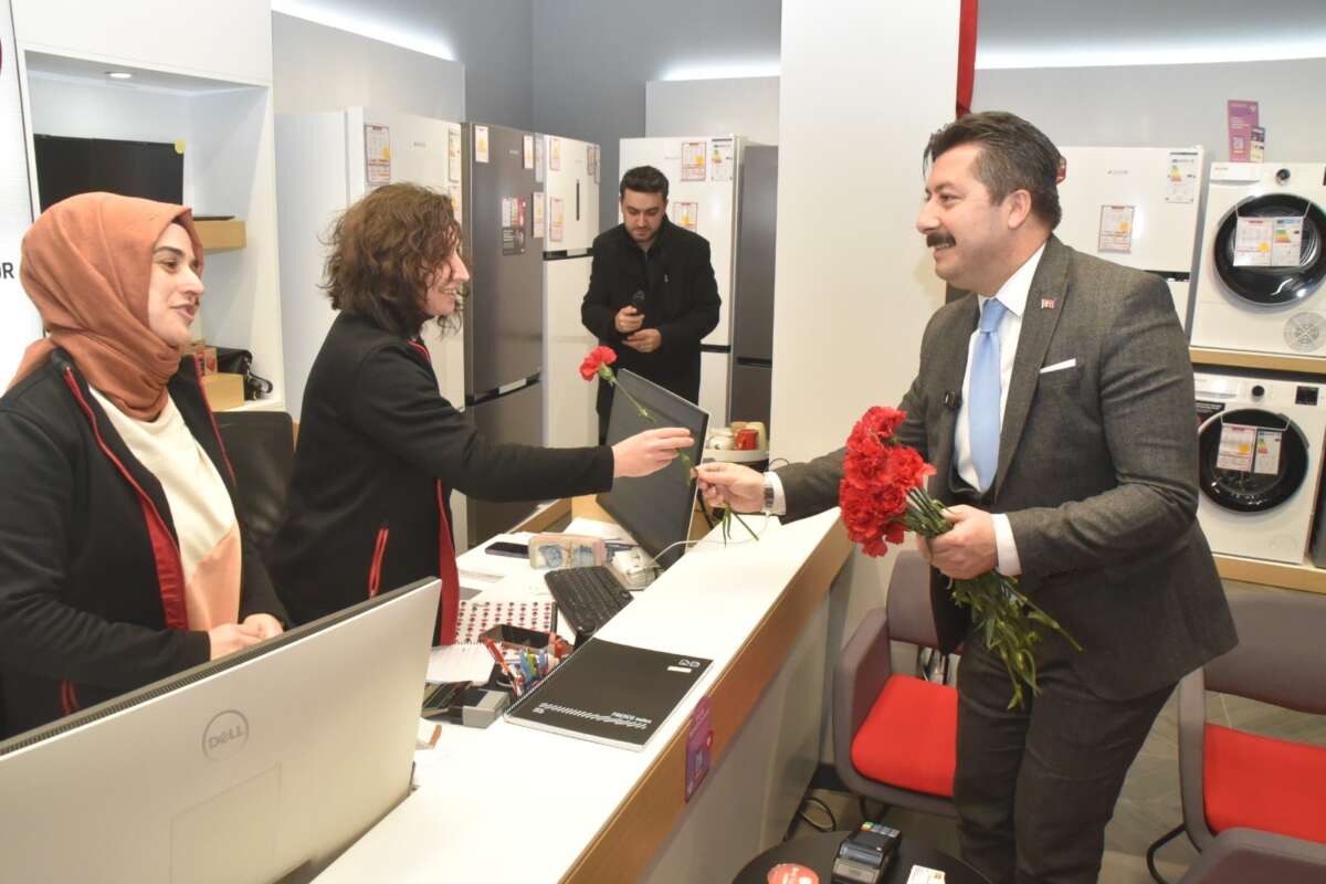 Başkan Ercan Özel: Kadın güçlenirse toplum güçlenir