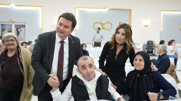 Bursa Osmangazi Belediye Başkanı Erkan