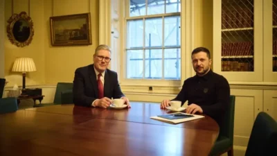 Zelenskiy’e İngiltere’den tam destek