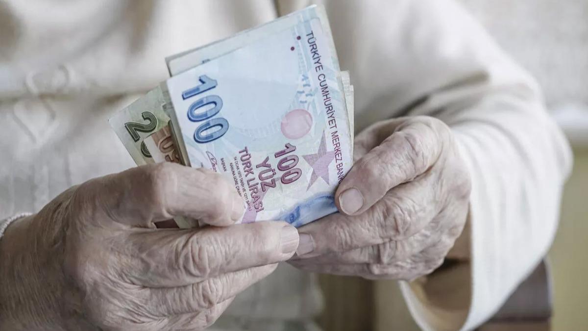 Emekli promosyon yarışı kızıştı! Hangi banka ne kadar veriyor?