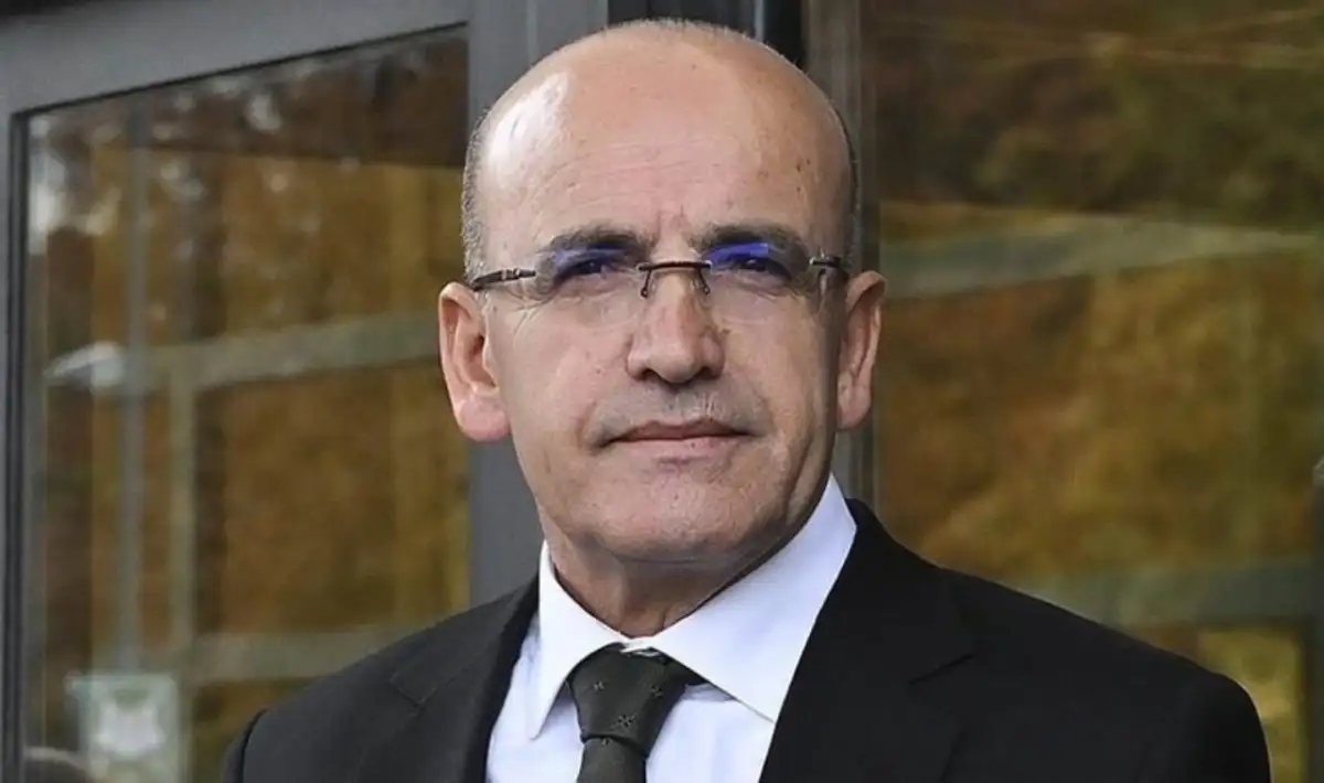 Mehmet Şimşek’ten Özgür Özel’in ‘İstifa’ söylemine yanıt: “Görevimizin başındayız”