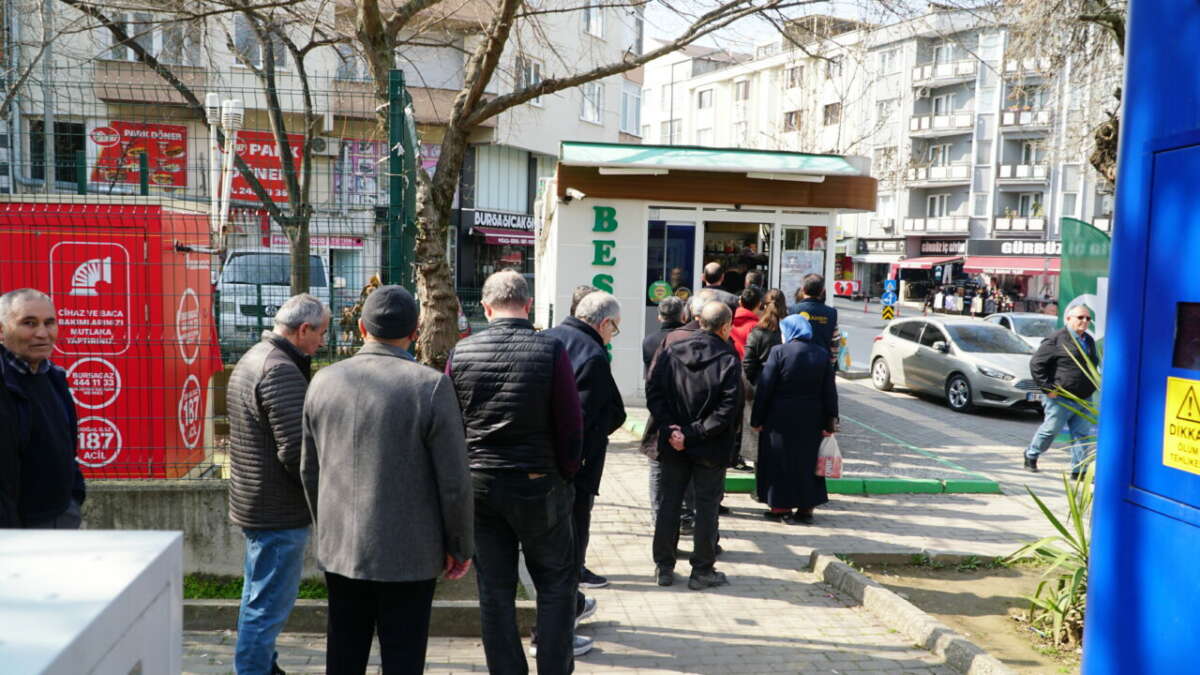 BESAŞ, ramazan pidesinin fiyatını 20