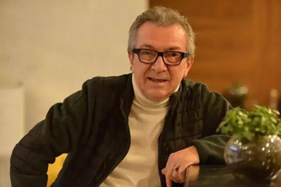 Sanat Dünyası şokta; Ünlü yönetmen vefat etti