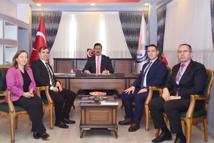 BUSKİ'nin üst düzey yöneticilerini Yenişehir