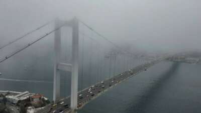 İstanbul Boğaz’ında sis sabah saatlerinde etkili oldu
