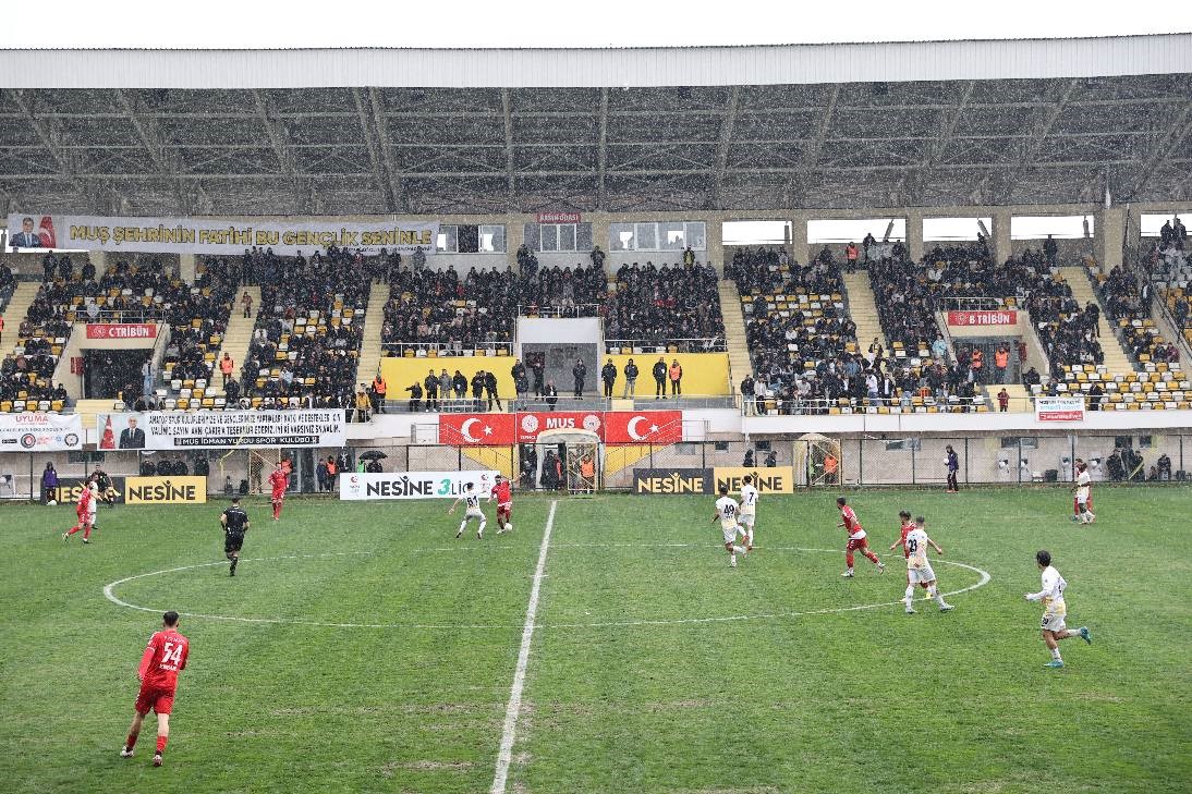 Muş Spor Kulübü, Kemerkent Bulvarspor’u 3-1 mağlup etti