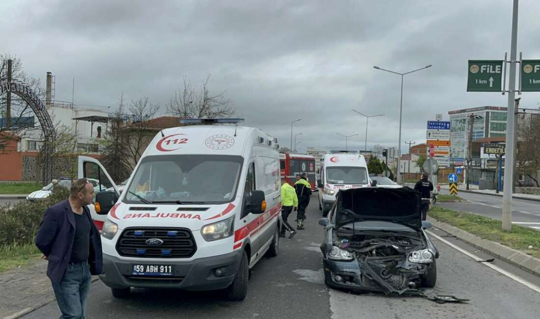 Tekirdağ'ın Çorlu ilçesinde otomobil