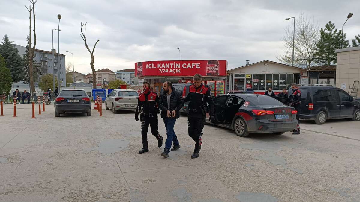 Yabancı uyruklu dolandırıcı kovalamaca sonucu yakalandı