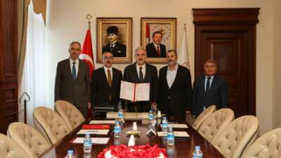 İnegöl sağlıkta güçleniyor! Yeni ASM kapılarını açıyor