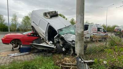 Kocaeli’de hafif ticari araçla seyir