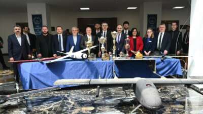 Ak Parti İl Başkanı Davut Gürkan ve 6 milletvekilinden BTÜ çıkarması