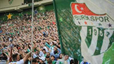 Bursaspor, Bornova 1877’yi 4-1 mağlup etti