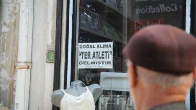 Donlar ısıttı, ter atletleri serinletiyor!