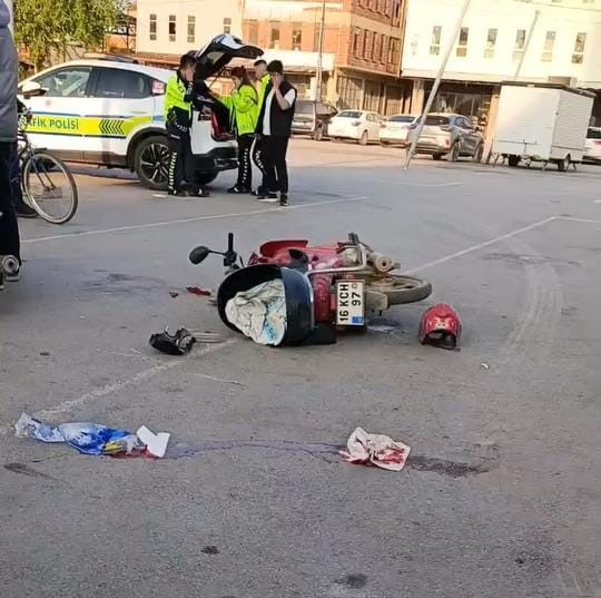 Bursa’da kafa kafaya çarpıştılar Bursa'nın İnegöl ilçesinde meydana