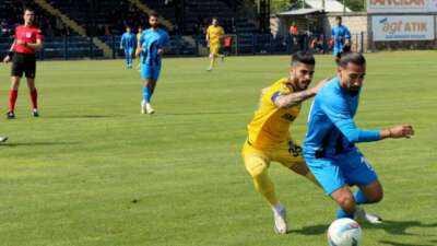 Karacabey Belediyespor, Menemen FK’yı 2-0 mağlup etti