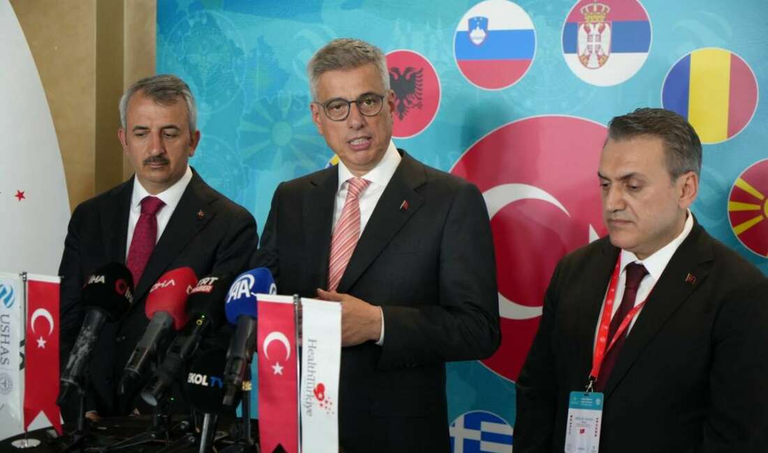 Sağlık Bakanı Kemal Memişoğlu,