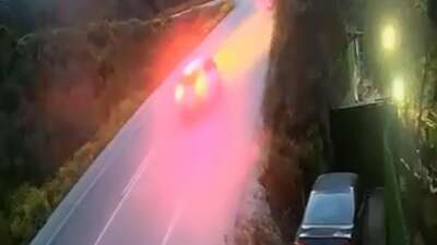 Bursa’da feci kaza: İki otomobil kafa kafaya çarpıştı, 4 yaralı