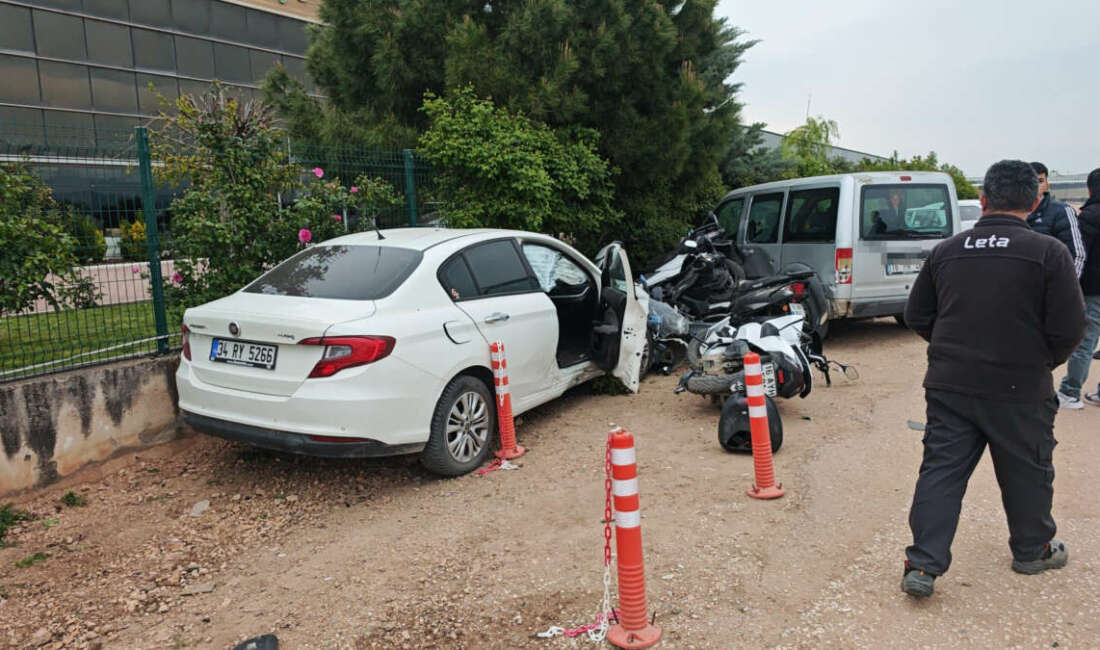 Bursa’da zincirleme kaza: 4 yaralı Bursa'nın İnegöl ilçesinde 3