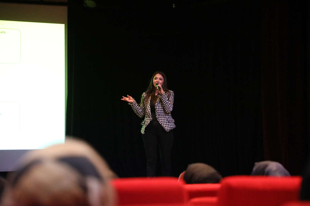 Ceren Güner Moghaddam, “Öğretimde Hikayeleştirmenin” sırlarını İnegöl’de paylaştı
