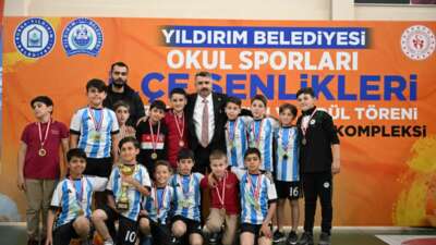 Yıldırım Belediyesi’nden okullara ‘spor’ desteği