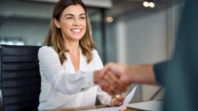 Halkbank’tan kadın esnafa faizsiz kredi desteği