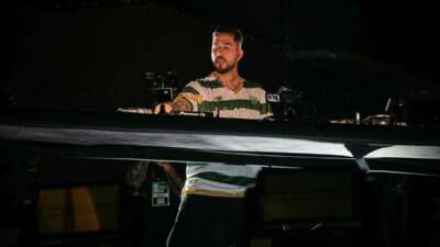  Türk DJ Mahmut Orhan sahneye Bursaspor formasıyla çıktı