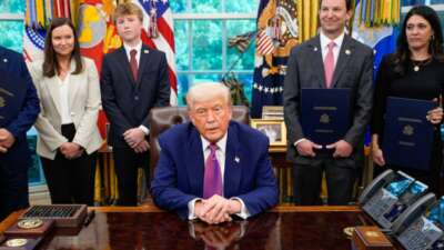 Trump “Ukrayna, söz konusu teklifi derhal kabul etmeli”