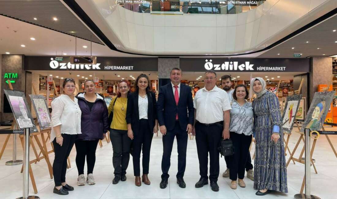 Ortaokul öğrencilerinden görsel sanatlar sergisi Kayapa Şehit Jandarma Er