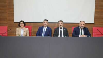 Bursa Teknik Üniversitesinde, Rektör Prof.