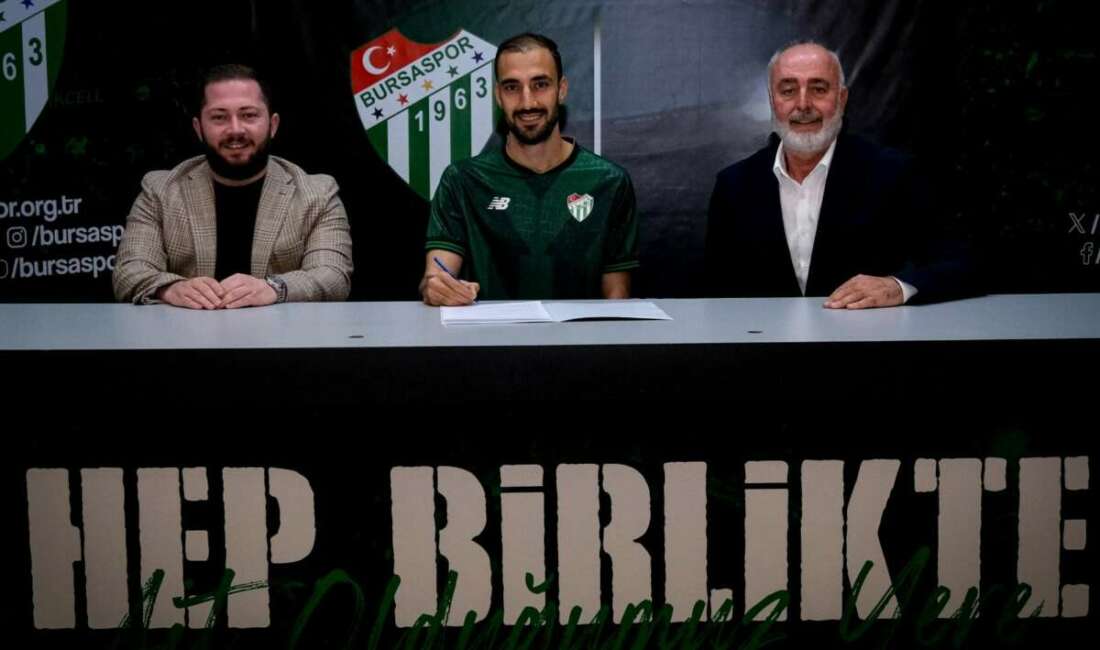 Bursaspor, savunma oyuncusu Alperen