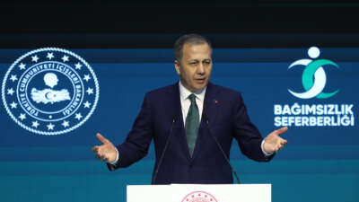 Bakan Yerlikaya: “Uyuşturucuyla mücadeleyi sokak sokak, mahalle mahalle yürüteceğiz”