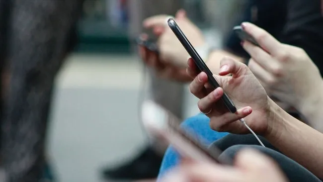 Bakanlık Harekete Geçti: Güvensiz bulunan telefonlar ve hoparlör toplatılıyor Ticaret Bakanlığı, piyasalarda denetim