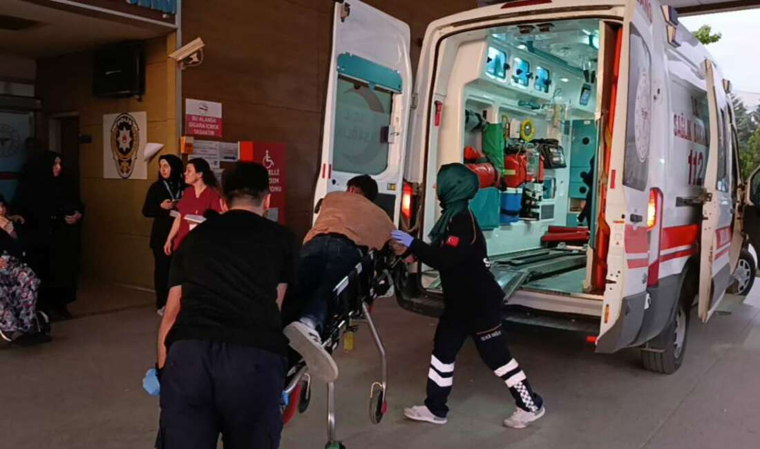 Bursa’da iki grup birbirine girdi: 4 Kişi hastaneye kaldırıldı Bursa'nın İnegöl ilçesinde iki